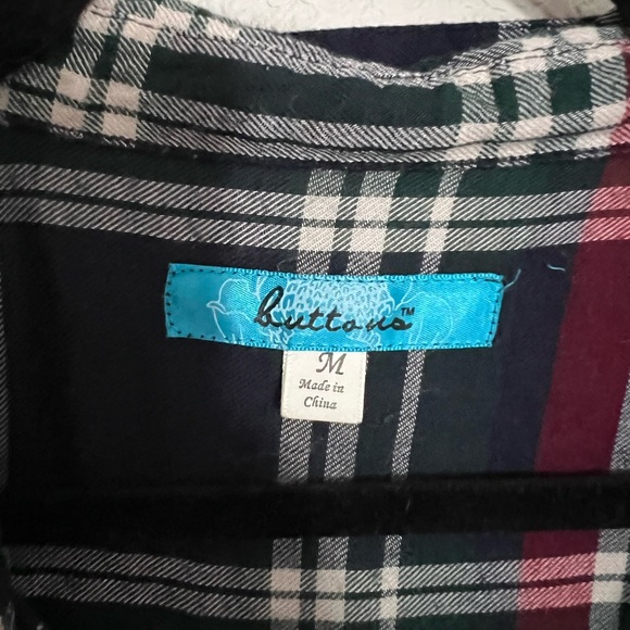 NWOT buttons flannel button up - Picture 2 of 5